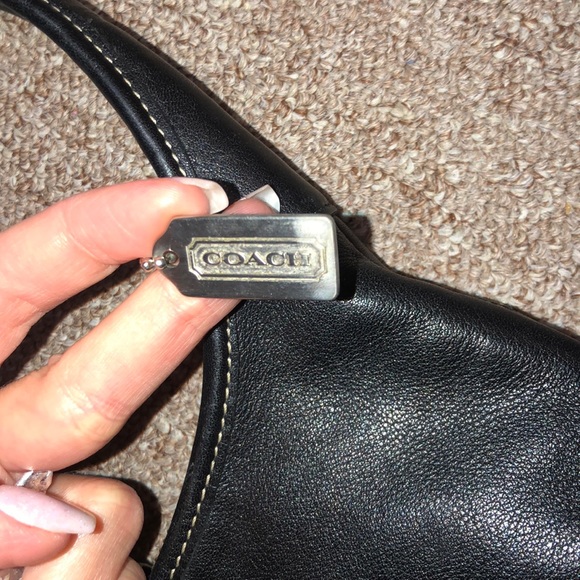 Authentic leather Coach Bag - Picture 7 of 8